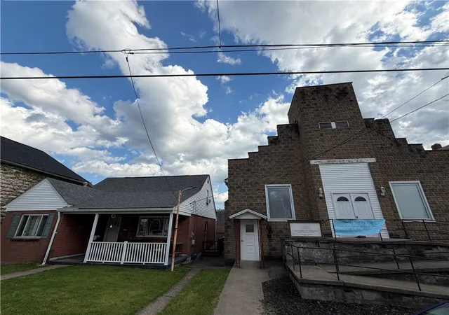 39th image of 528 E 8th Ave, Tarentum, PA 15084 | MLS# 1750215