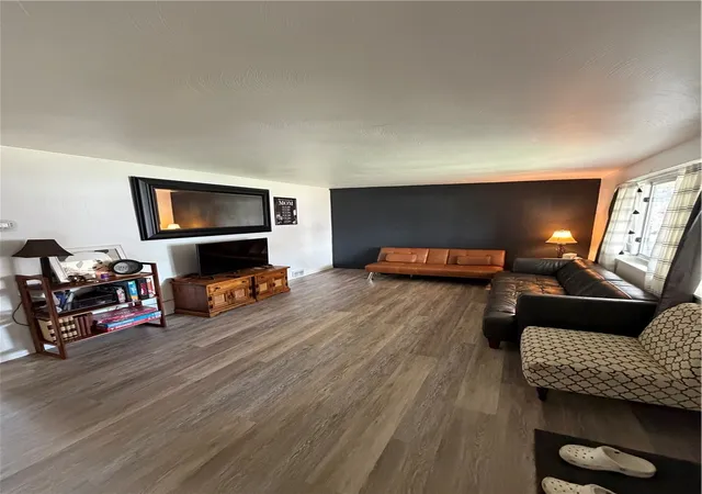 4th image of 528 E 8Th Ave, Tarentum, PA 15084 | MLS# 1750215