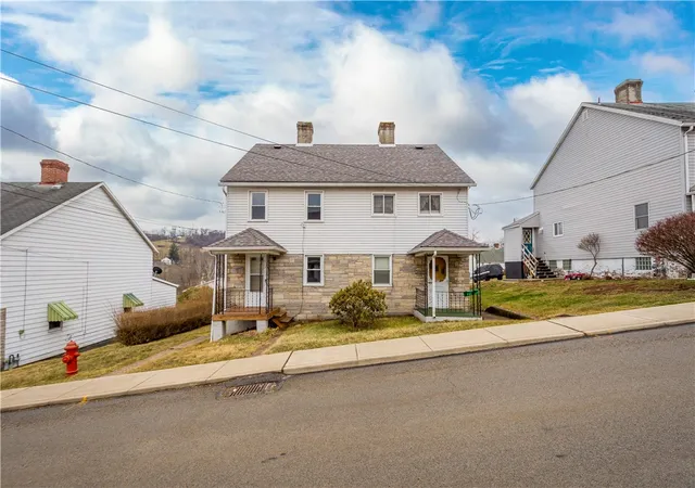 Photo 1 of Single family home for sale at 21 23 Lincoln St, Cokeburg, PA 15324 | MLS# 1750182 | Listing updated on 2026-05-31