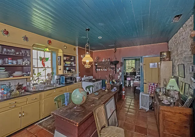 4th image of 333 Perry Hwy, Lancaster Twp, PA 16037 | MLS# 1750322