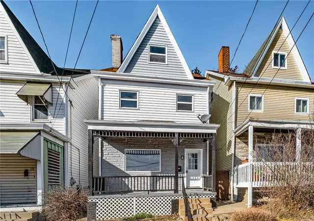 Photo 1 of Single family home for sale at 107 John St, Mt Oliver, PA 15210 | MLS# 1749901 | Listing updated on 2026-07-22