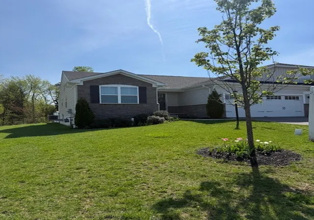 2nd image of 237 Smith Lane, Beaver Falls, PA 15010 | MLS# 1750382