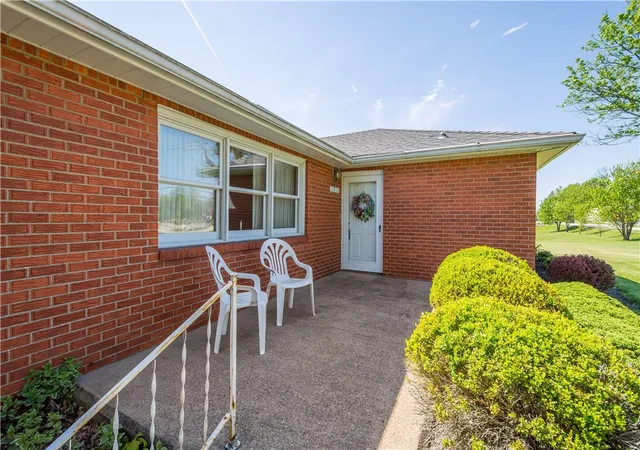 4th image of 2810 Route 136, Somerset Twp, PA 15330 | MLS# 1750364