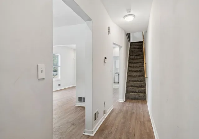 2nd image of 602 Division St, Jeannette, PA 15644 | MLS# 1750400