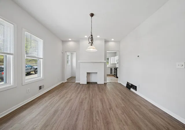 Photo 4 of House for sale at 602 Division St, Jeannette, PA 15644 | MLS# 1750400 | Listing updated on 2026-07-17