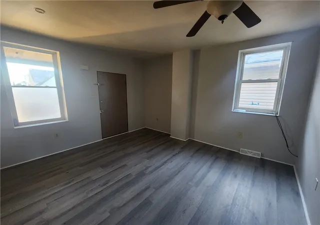 Listing Photo 3 - Condo for sale in building located at 306 Campbell St, McKees Rocks, PA 15136