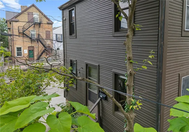Photo 2 of House for sale at 714 Filbert St, Pittsburgh, PA 15232 | MLS# 1750441 | Listing updated on 2026-06-12