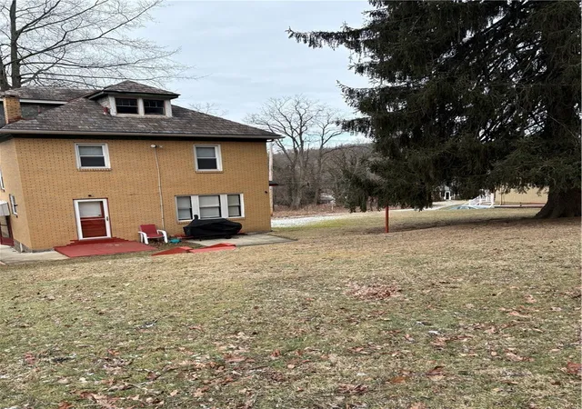 15th image of 474 Hochberg Rd, Penn Hills, PA 15235 | MLS# 1750350