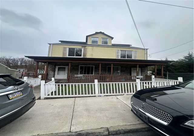 Homes for sale in South Side, PA | 2611 2609 S 18th St, South Side, PA 15210 | MLS# 1750620