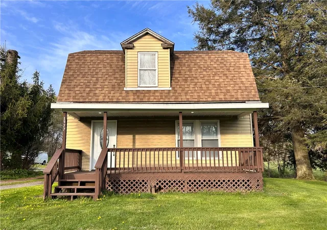 1st image of 1377 Perry Hwy, Springfield Twp, PA 16137 | MLS# 1750681