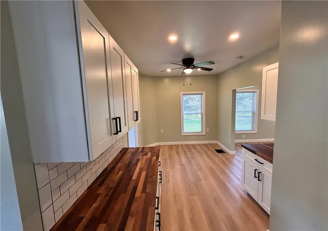 Photo 4 of Sale Pending at 1377 Perry Hwy, Springfield Twp, PA 16137 | MLS# 1750681 | Listing updated on 2026-08-04