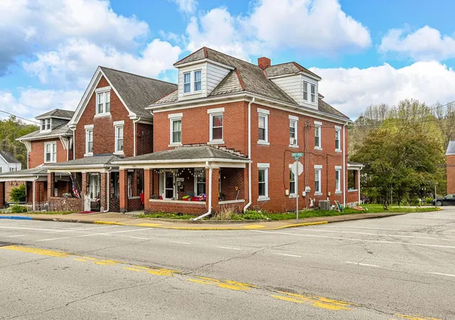 2nd image of 115 Brinton Ave, Trafford, PA 15085 | MLS# 1750631