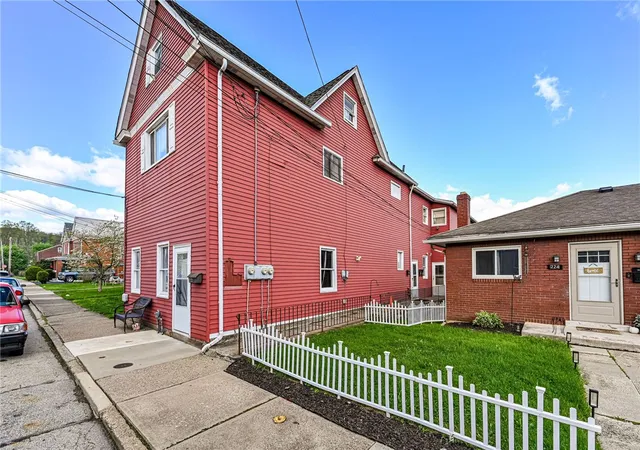 Photo 3 of House for sale at 222 Adrian Ave, Trafford, PA 15085 | MLS# 1750640 | Listing updated on 2026-08-04