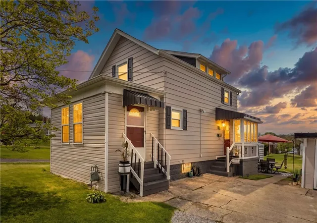 Homes for sale in Belle Vernon, PA | 210 First Ave, Belle Vernon, PA 15012 | MLS# 1750574