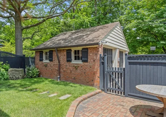 5th image of 619 Pitcairn Pl, Shadyside, PA 15232 | MLS# 1750063