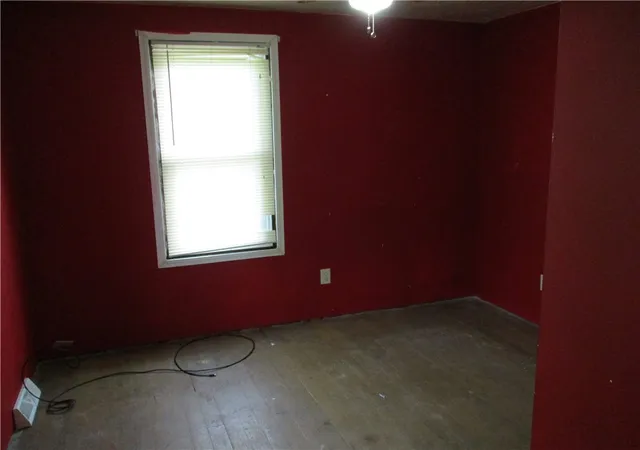 11th image of 320 Main Street, Twp Of But Sw, PA 16045 | MLS# 1750806