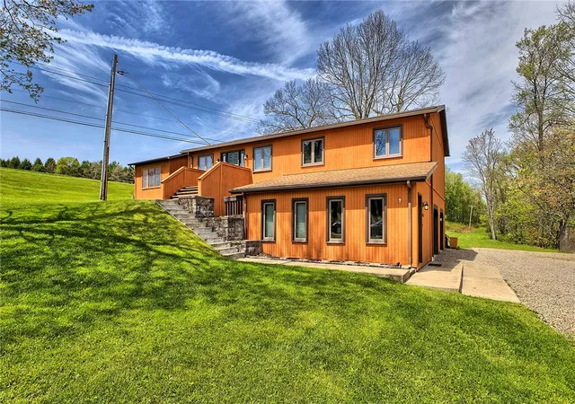 Homes for sale in White Twp, PA | 4462 Route 286 Hwy, White Twp, PA 15701 | MLS# 1750673