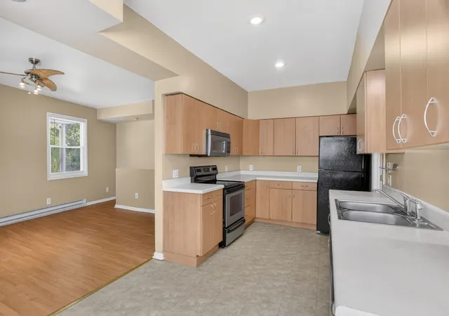 Homes for sale in South Side, PA | 2709 Josephine St, South Side, PA 15203 | MLS# 1750871
