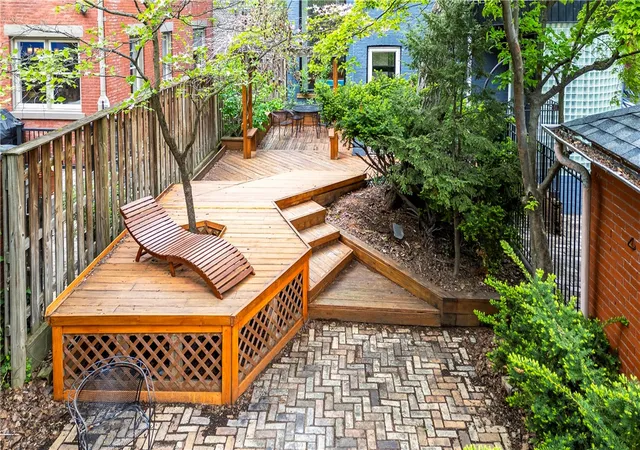4th image of 5820 Howe St, Shadyside, PA 15232 | MLS# 1750876
