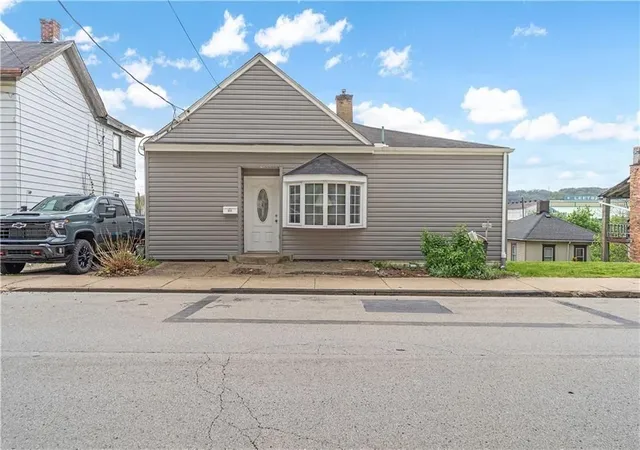 Homes for sale in Leetsdale, PA | 317 Beaver, Leetsdale, PA 15056 | MLS# 1750922