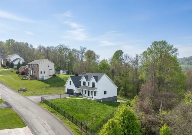 Homes for sale in White Twp, PA | 204 Skyline Dr, White Twp, PA 15701 | MLS# 1750912