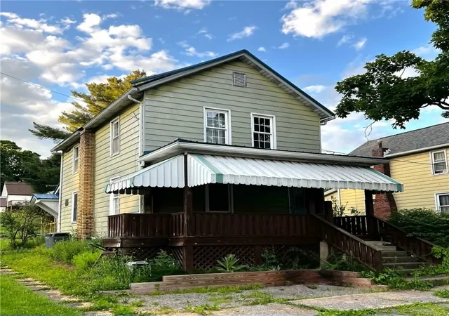 Homes for sale in Dayton Boro, PA | 313 E Church Ave, Dayton Boro, PA 16222 | MLS# 1750934