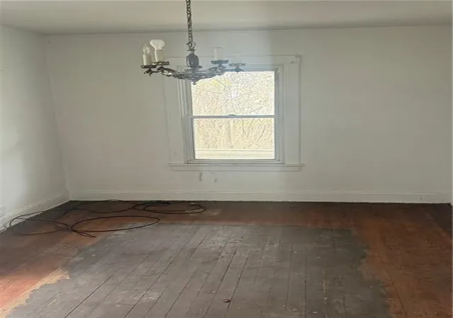 5th image of 201 Locust St, New Kensington, PA 15068 | MLS# 1750606
