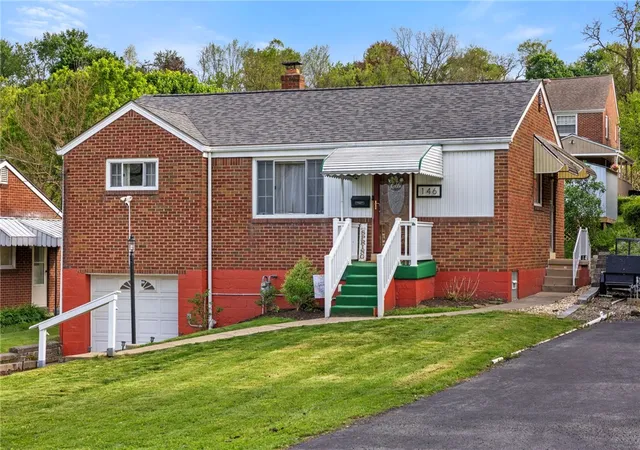 Photo 3 of Sale Pending at 146 Old Lebanon Church Rd, Pleasant Hills, PA 15236 | MLS# 1750819 | Listing updated on 2026-07-28
