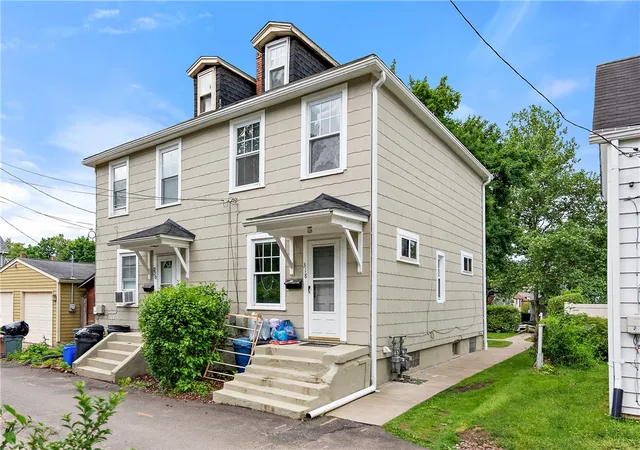 Homes for sale in Sewickley, PA | 318-320 Sprott Way, Sewickley, PA 15143 | MLS# 1750120