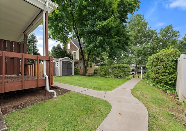 Homes for sale in Sewickley, PA | 318-320 Sprott Way, Sewickley, PA 15143 | MLS# 1750120