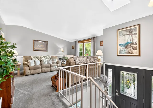 image of 1032 Willow Glen Dr, Bethel Park, PA 15102 | MLS# 1751015