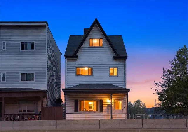 3rd image of 3535 Bigelow Blvd, Polish Hill, PA 15213 | MLS# 1750960