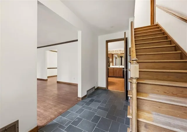 4th image of 224 Thornberry Dr, Pittsburgh, PA 15235 | MLS# 1750989