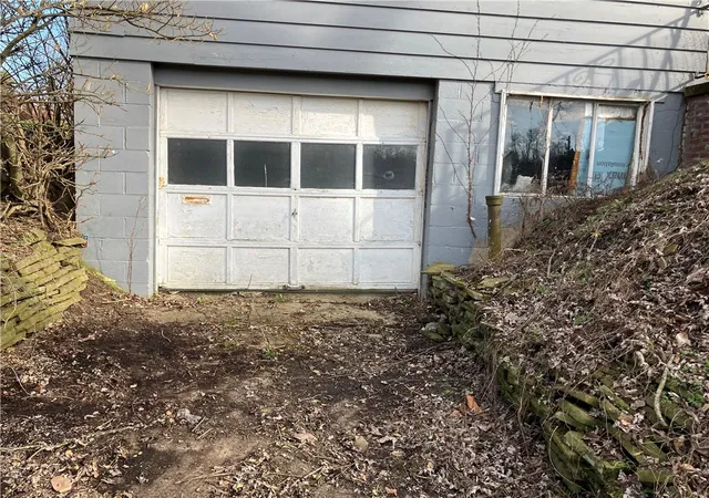 9th image of 2570 Reiter Road, Penn Hills, PA 15235 | MLS# 1750792