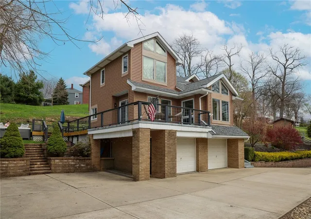 1st image of 512 Argonne Blvd, Ellwood City, PA 16117 | MLS# 1751223