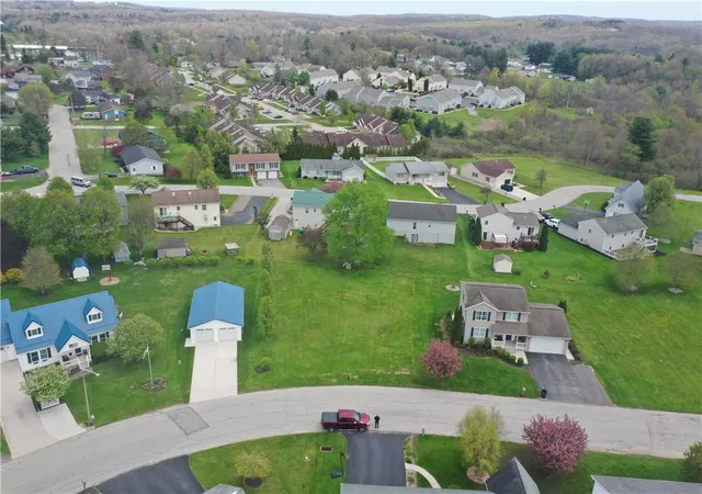 4th image of 1303 Brierwood Dr, Somerset Boro, PA 15501 | MLS# 1751266