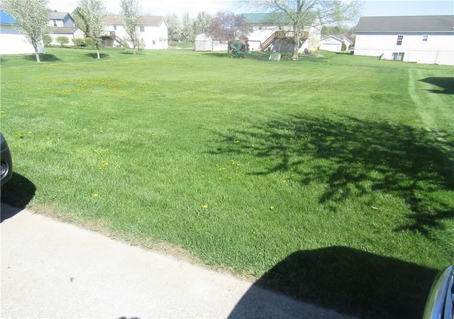5th image of 1303 Brierwood Dr, Somerset Boro, PA 15501 | MLS# 1751266