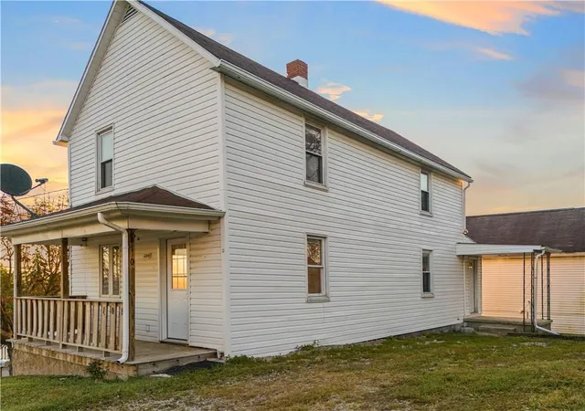 Homes for sale in Canton Twp, PA | 108 Oakwood Ave, Canton Twp, PA 15301 | MLS# 1751302
