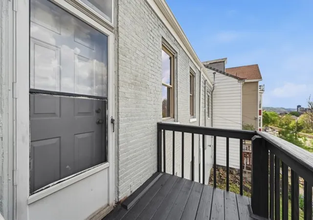 Homes for sale in South Side, PA | 1908 S 18th St, South Side, PA 15203 | MLS# 1751324