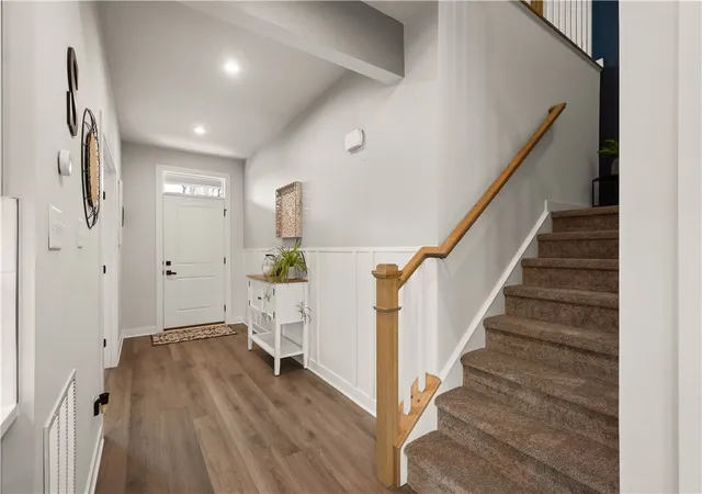 3rd image of 353 Crossing Dr, Eighty Four, PA 15330 | MLS# 1750777