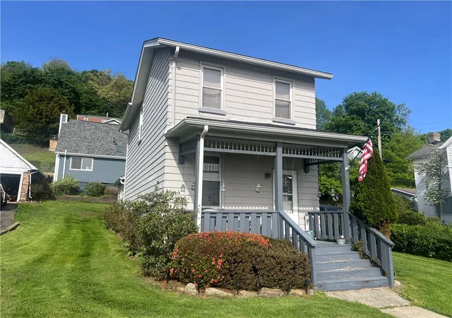 Homes for sale in Sewickley, PA | 615 Hill St, Sewickley, PA 15143 | MLS# 1751173