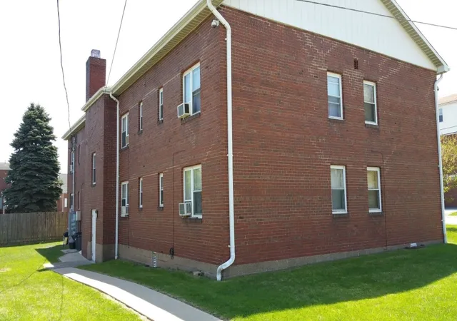 3rd image of 1110 Overland Ave, Duquesne, PA 15110 | MLS# 1751352