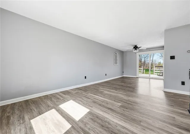 Photo 3 of Sale Pending at 116 Partridge Run Rd, Gibsonia, PA 15044 | MLS# 1751262 | Listing updated on 2026-09-22