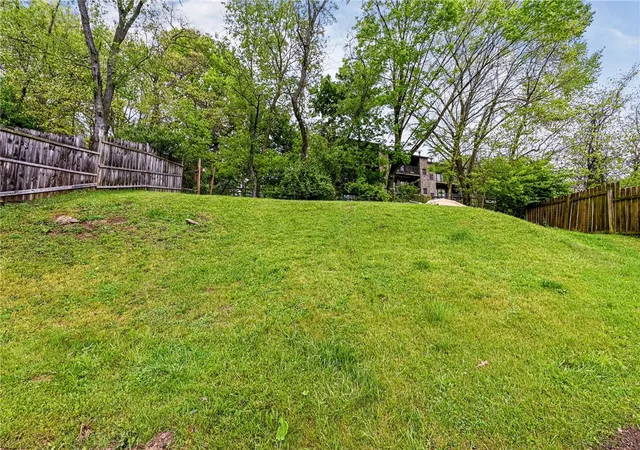 Homes for sale in Monroeville, PA | 305 Victoria Dr, Monroeville, PA 15146 | MLS# 1751007