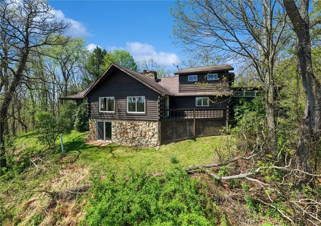 Photo 3 of Single family home for sale at 2705 Radebaugh, Hempfield Twp, PA 15644 | MLS# 1751474 | Listing updated on 2026-05-01