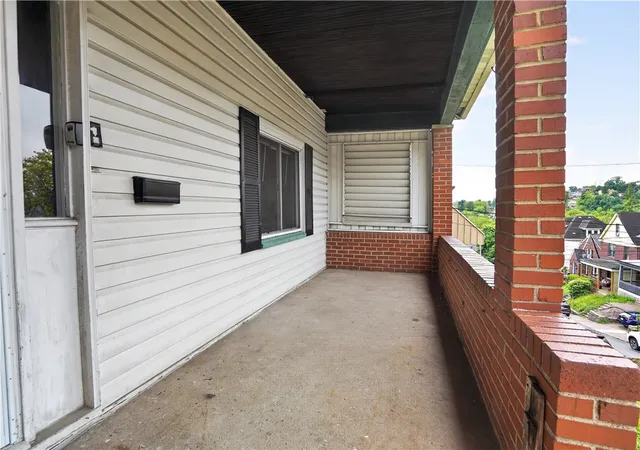 5th image of 1517 Rockland Ave, Pittsburgh, PA 15216 | MLS# 1750342