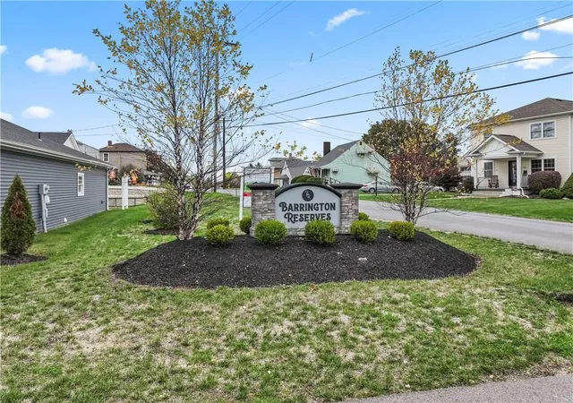 Homes for sale in Monaca, PA | 16 Barrington Court, Monaca, PA 15061 | MLS# 1751549