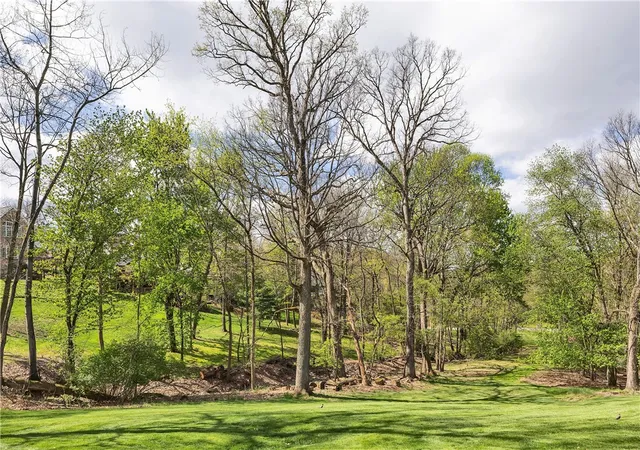 4th image of 9007 Hampshire Ct, Pittsburgh, PA 15237 | MLS# 1751323