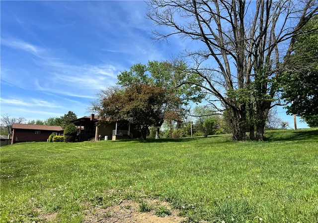 Homes for sale in Derry Twp, PA | 880 Pizza Barn Rd, Derry Twp, PA 15717 | MLS# 1751169