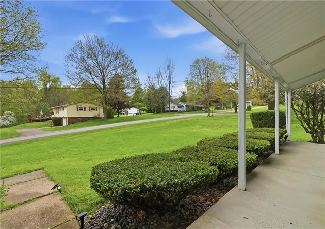 Photo 2 of Single family home for sale at 200 Aspen Way, Jamestown, PA 16134 | MLS# 1751553 | Listing updated on 2026-06-13
